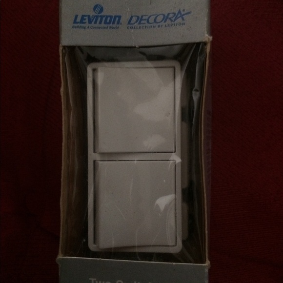 Leviton Decora 5634- Single -Pole Dual switch nib - Picture 2 of 8